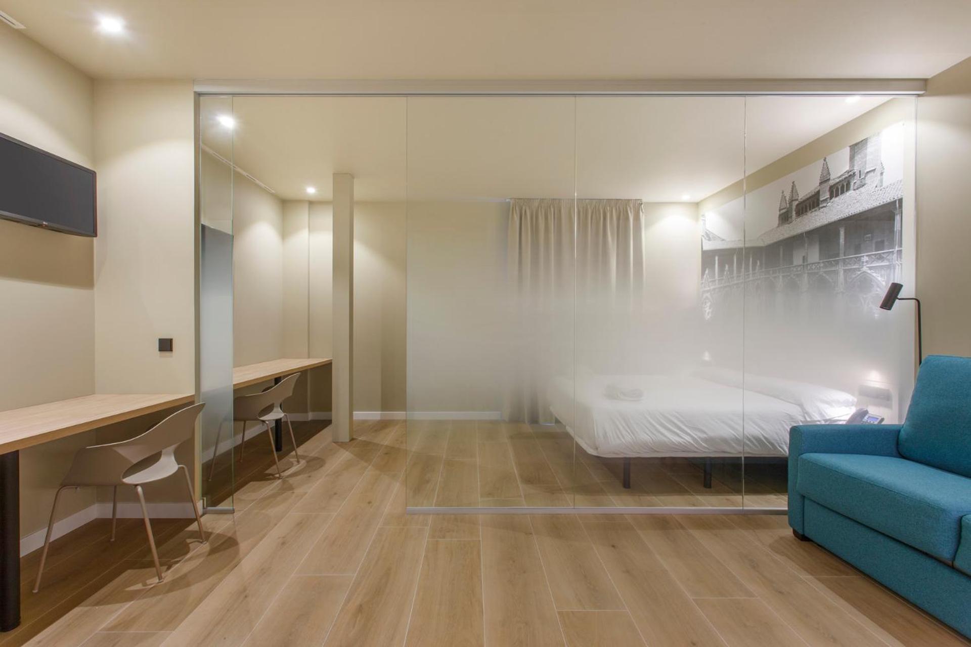 Hotel Landaben Pamplona Eksteriør billede
